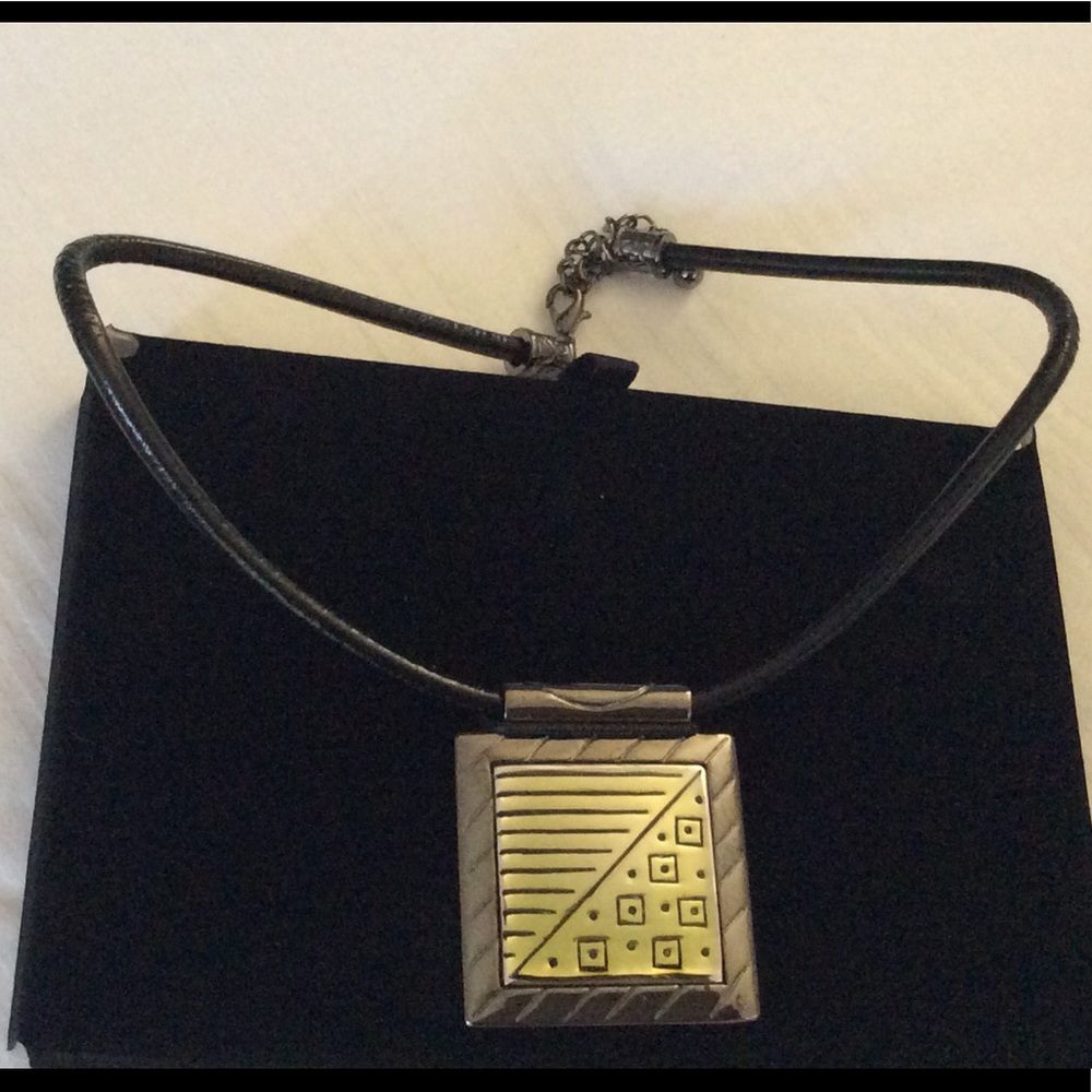 “Celebrity” Necklace